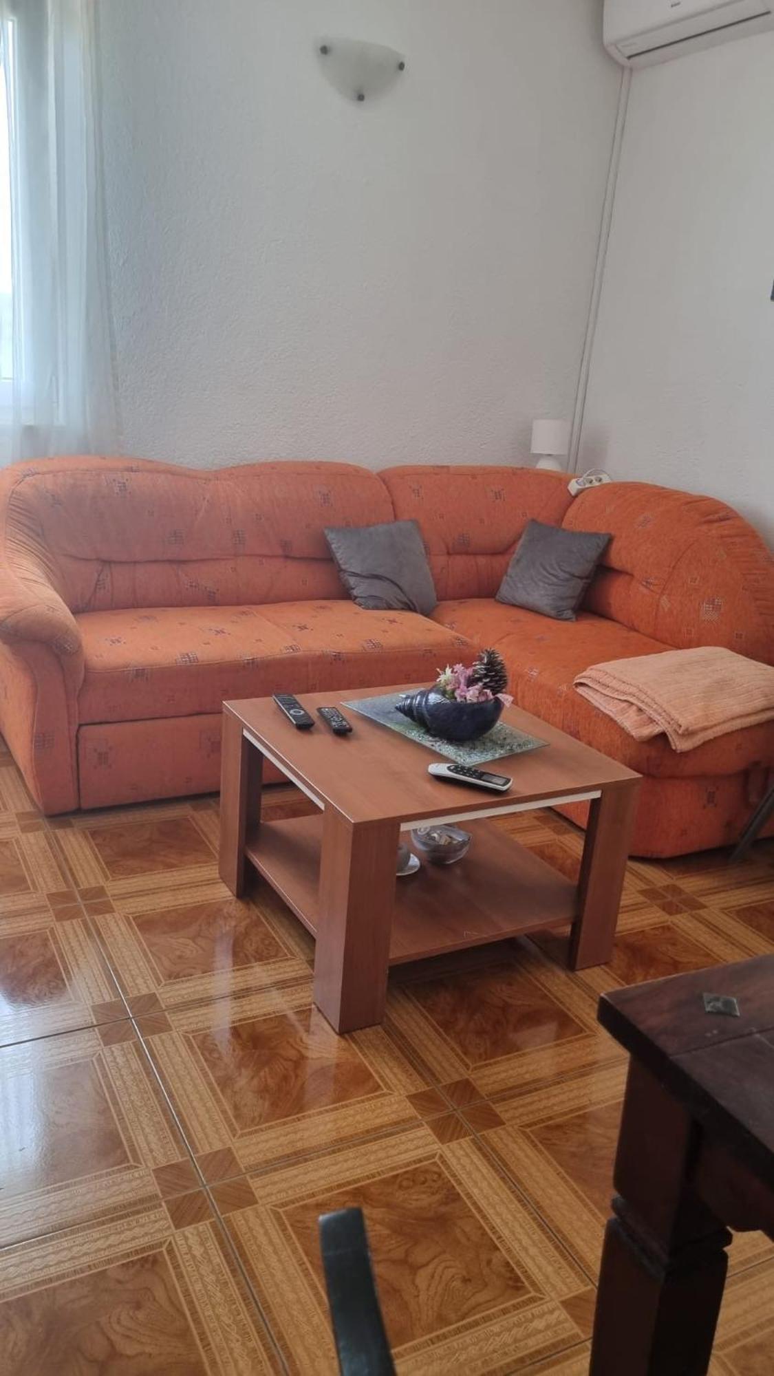 Apartmani Anna วีร์ ภายนอก รูปภาพ